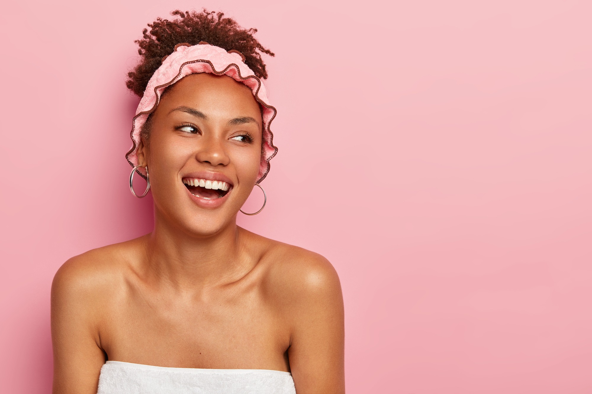 How Do You Monitor Progress While Using Invisalign Trays?